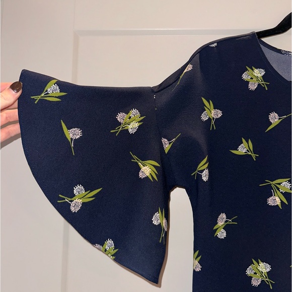 Ann Taylor Factory Tops - NWT Ann Taylor Navy Floral Trumpet Sleeve Top